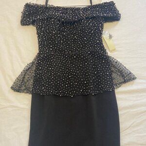 NWT Badgley Mischka Off-Shoulder Black Peplum Dress Size 0